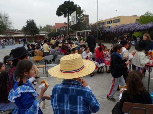 Fiestas Patrias en el Colegio en años anteriores