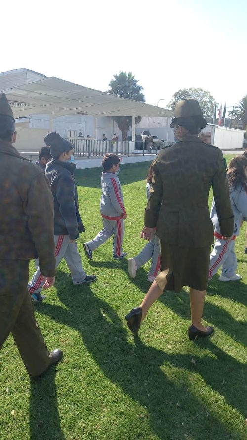 Visita a la Escuela de Suboficiales de Carabineros