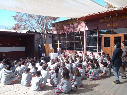 Vía Crucis de alumnos: “Con San Marcos acompañamos a Jesús”