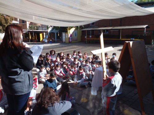 Vía Crucis de alumnos: “Con San Marcos acompañamos a Jesús”