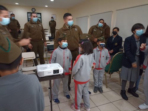 Visita a la Escuela de Suboficiales de Carabineros