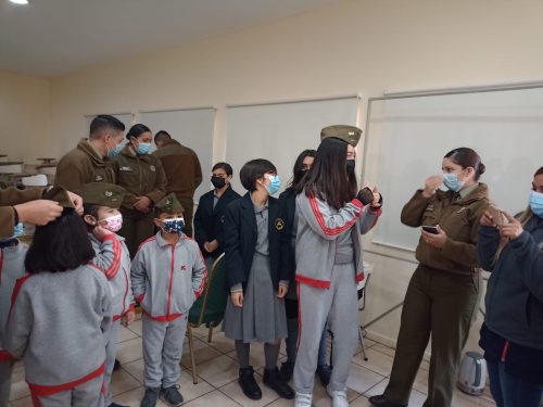 Visita a la Escuela de Suboficiales de Carabineros