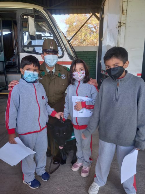 Visita a la Escuela de Suboficiales de Carabineros