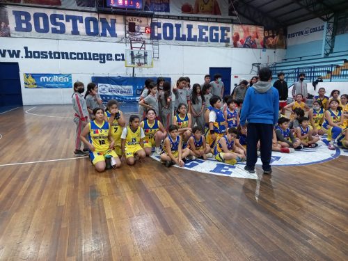 Encuentro de Básquetbol San Marcos v/s Boston College de Maipú