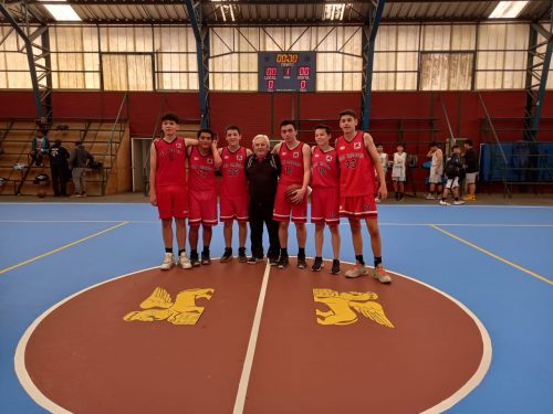 Basquetbol Campeonato UC