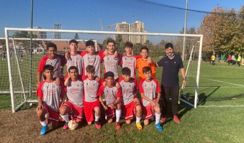 Intermedia Varones: 2° Lugar en Futbolito Boston -Educa
