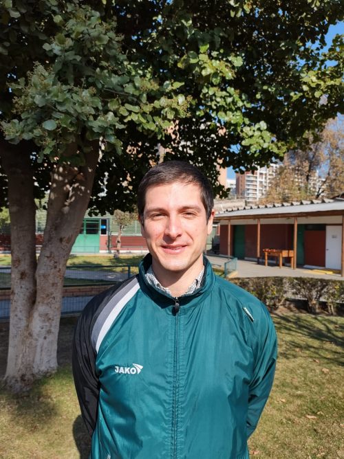 PSICÓLOGO SE INCORPORA AL EQUIPO DE FORMACIÓN DEL COLEGIO