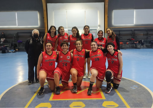 Superior Damas de Básquetbol avanza en los Play off de la Copa Soprole-UC
