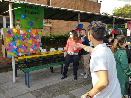 Celebración de Fiestas Patrias personal del Colegio San Marcos