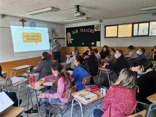 Taller interno de manejo de las emociones.