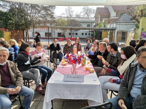 Celebración de Fiestas Patrias personal del Colegio San Marcos