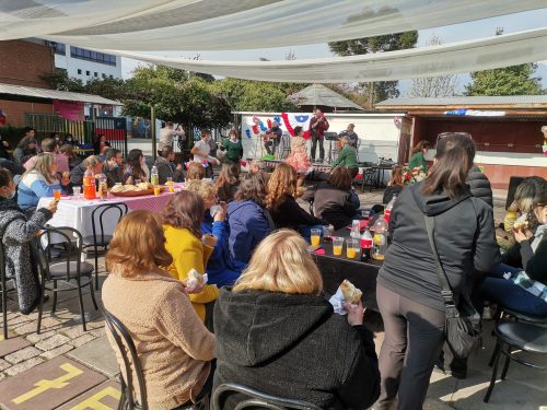 Celebración de Fiestas Patrias personal del Colegio San Marcos