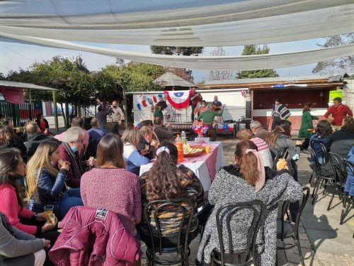 Personal del Colegio San Marcos Celebró las  Fiestas Patrias