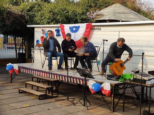 Celebración de Fiestas Patrias personal del Colegio San Marcos