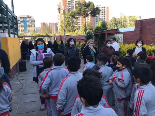 Saludo de los estudiantes a sus profesores(as)