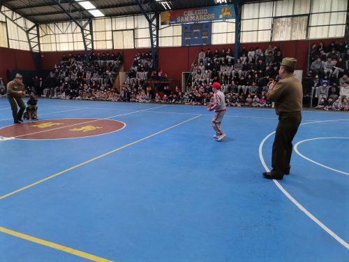 Presentación Escuela Adiestramiento Canino