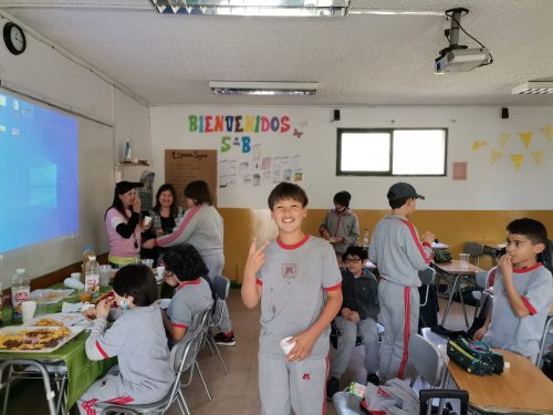 Saludo de los estudiantes a sus profesores(as)