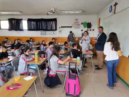 Saludo de los estudiantes a sus profesores(as)