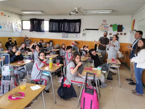 Saludo de los estudiantes a sus profesores(as)
