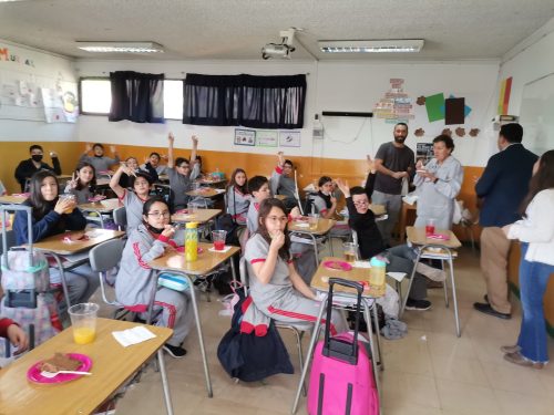 Saludo de los estudiantes a sus profesores(as)