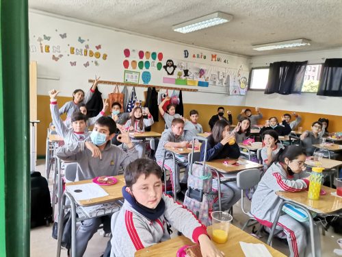 Saludo de los estudiantes a sus profesores(as)