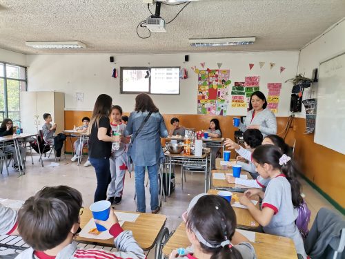 Saludo de los estudiantes a sus profesores(as)
