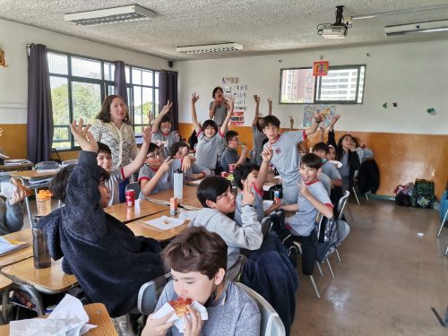Saludo de los estudiantes a sus profesores(as)
