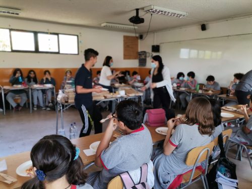 Saludo de los estudiantes a sus profesores(as)