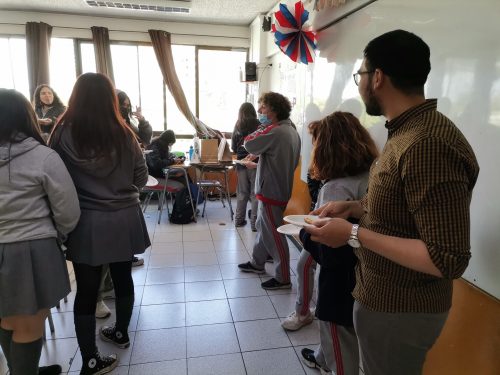 Saludo de los estudiantes a sus profesores(as)