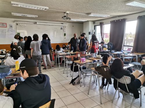 Saludo de los estudiantes a sus profesores(as)