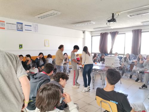 Saludo de los estudiantes a sus profesores(as)