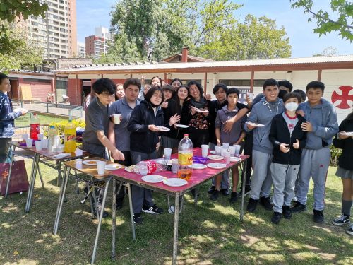 Saludo de los estudiantes a sus profesores(as)