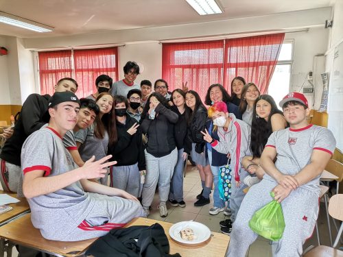 Saludo de los estudiantes a sus profesores(as)