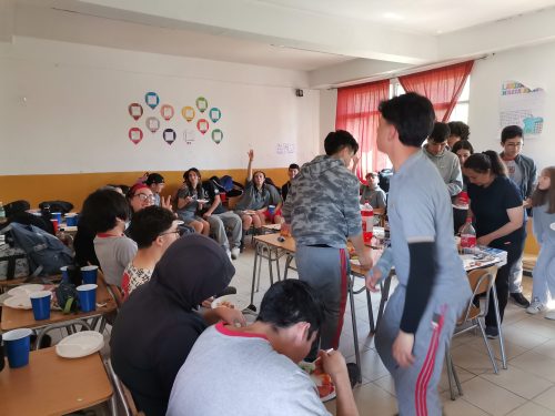 Saludo de los estudiantes a sus profesores(as)