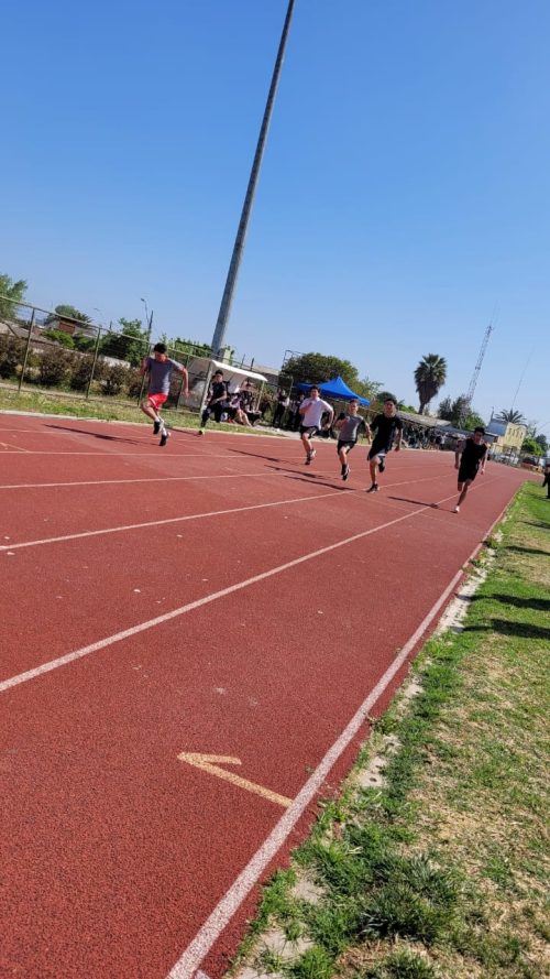 Olimpiadas BostonEduca: Atletismo (7° Básico a 4° Medio)