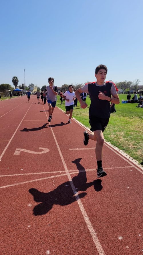 Olimpiadas BostonEduca: Atletismo (7° Básico a 4° Medio)