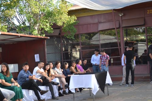 Con un agradable cóctel los  Cuartos ’22 se despidieron de sus profesores(as).