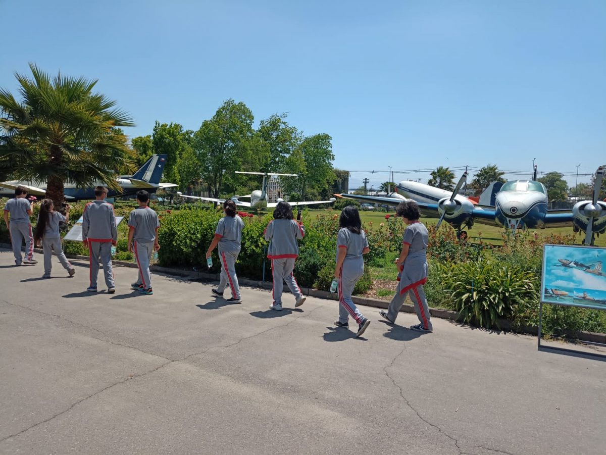 Visita al Museo Nacional Aeronáutico y del Espacio