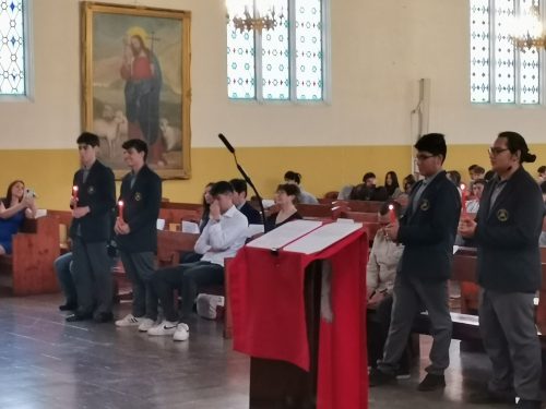 Misa de Confirmación de estudiantes Marquianos