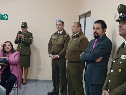 Visita a la Escuela de Sub Oficiales en el Día del Carabinero