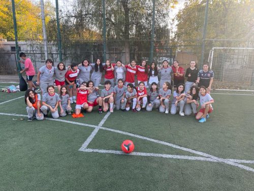 ENCUENTRO AMISTOSO DE FUTBOLITO DAMAS San Marcos v/s Colegio Mayor