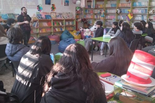 NOS VISITÓ ILUSTRADOR Y AUTOR DE LIBROS INFANTILES