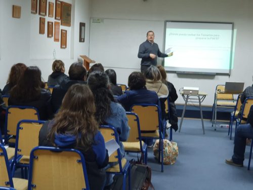 REUNIÓN INFORMATIVA A APODERADOS DE CUARTO MEDIO