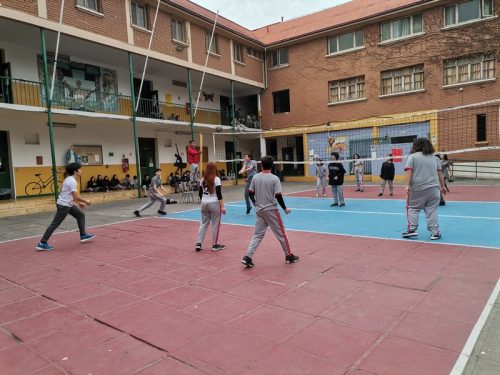 SEMIFINALES  TORNEOS 70 AÑOS SAN MARCOS (VÓLEIBOL Y FUTBOLITO)