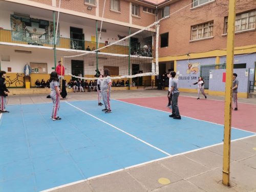 SEMIFINALES  TORNEOS 70 AÑOS SAN MARCOS (VÓLEIBOL Y FUTBOLITO)