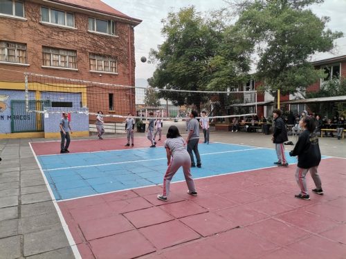 SEMIFINALES  TORNEOS 70 AÑOS SAN MARCOS (VÓLEIBOL Y FUTBOLITO)