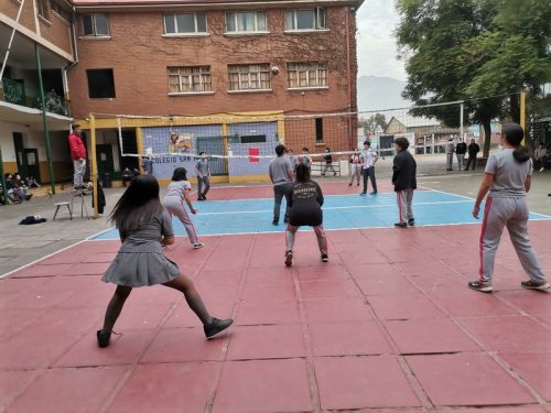 SEMIFINALES  TORNEOS 70 AÑOS SAN MARCOS (VÓLEIBOL Y FUTBOLITO)