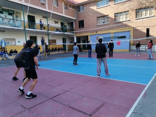 SEMIFINALES  TORNEOS 70 AÑOS SAN MARCOS (VÓLEIBOL Y FUTBOLITO)