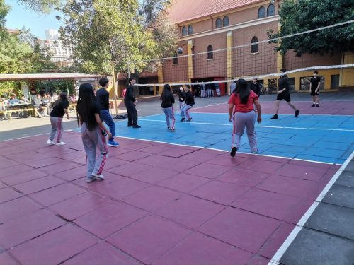 SEMIFINALES  TORNEOS 70 AÑOS SAN MARCOS (VÓLEIBOL Y FUTBOLITO)