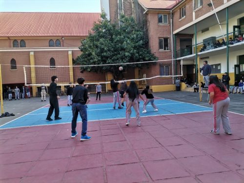 SEMIFINALES  TORNEOS 70 AÑOS SAN MARCOS (VÓLEIBOL Y FUTBOLITO)